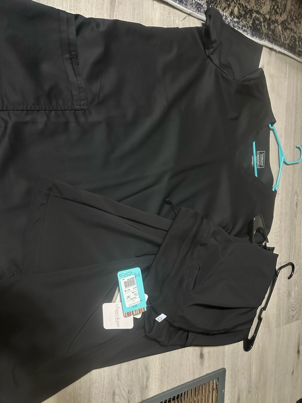 Cherokee Black Medical Scrub Set - Solid Black